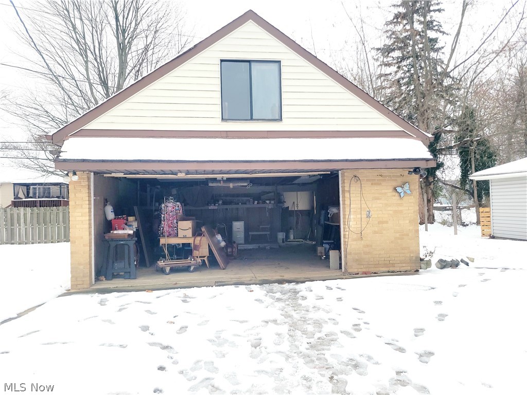 4388 Adrian South Euclid OH 44121