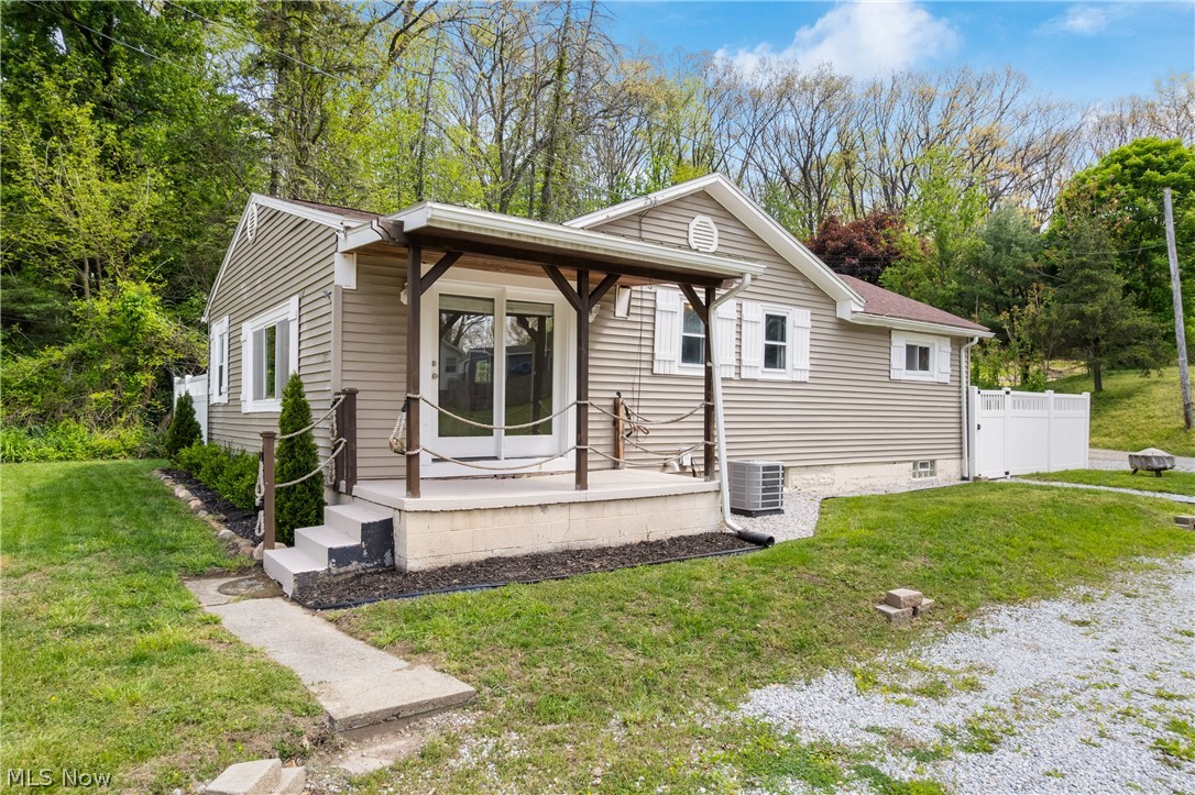 3771 S Turkeyfoot Road New Franklin OH 44319