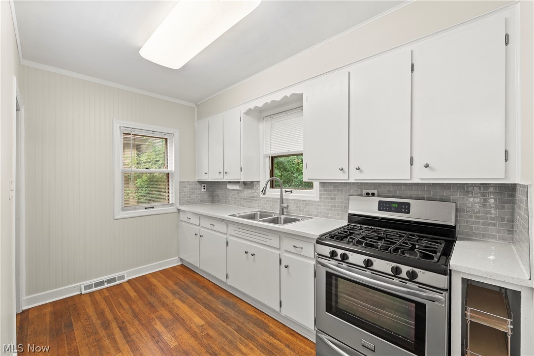 3341 Euclid Heights Boulevard Cleveland Heights OH 44118