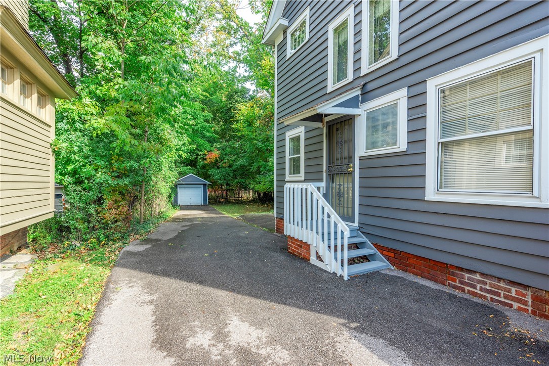 3341 Euclid Heights Boulevard Cleveland Heights OH 44118