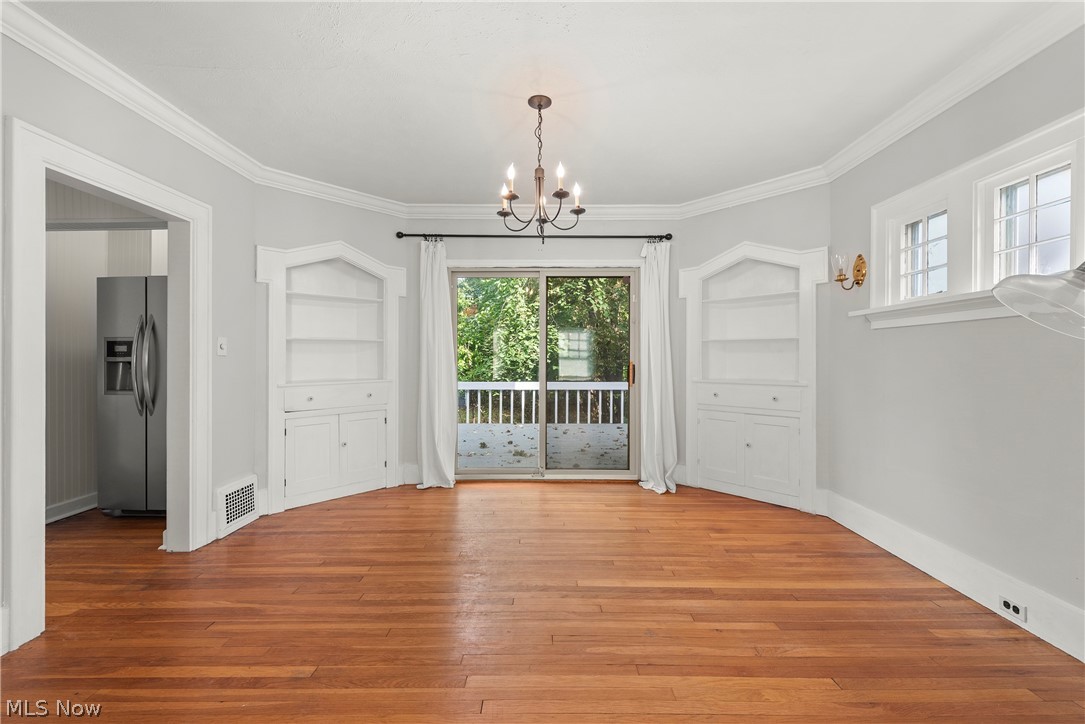 3341 Euclid Heights Boulevard Cleveland Heights OH 44118