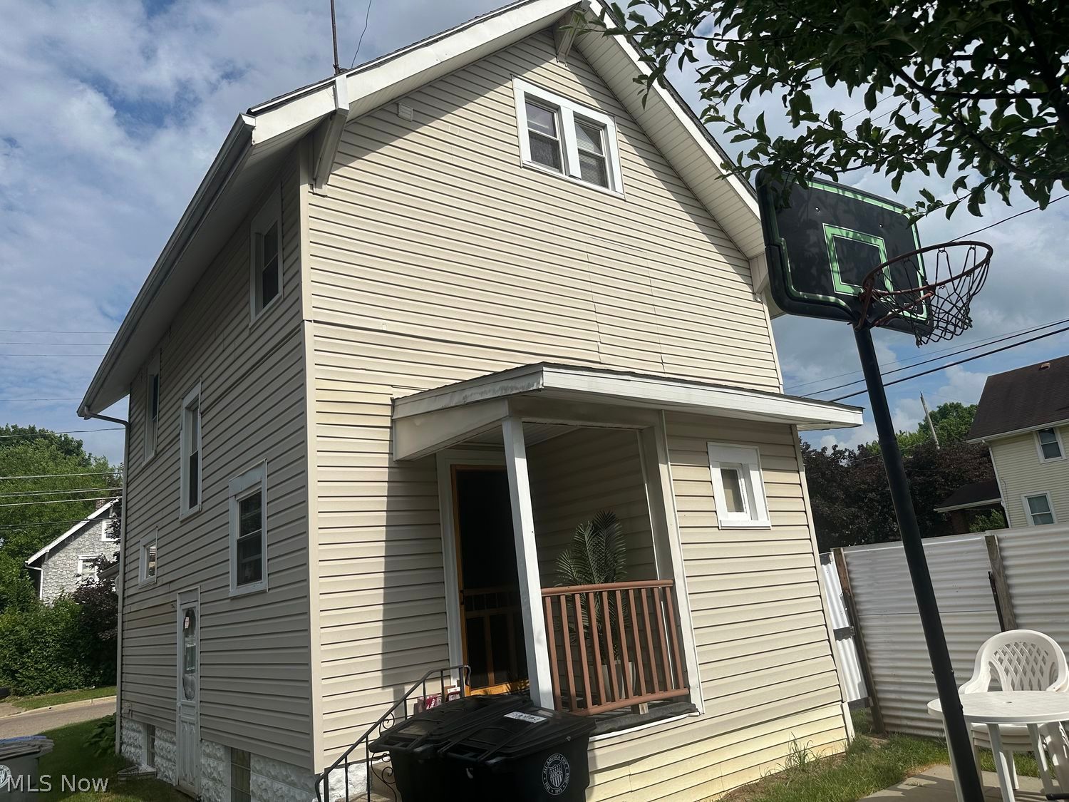 304 Cleveland Street Akron OH 44306