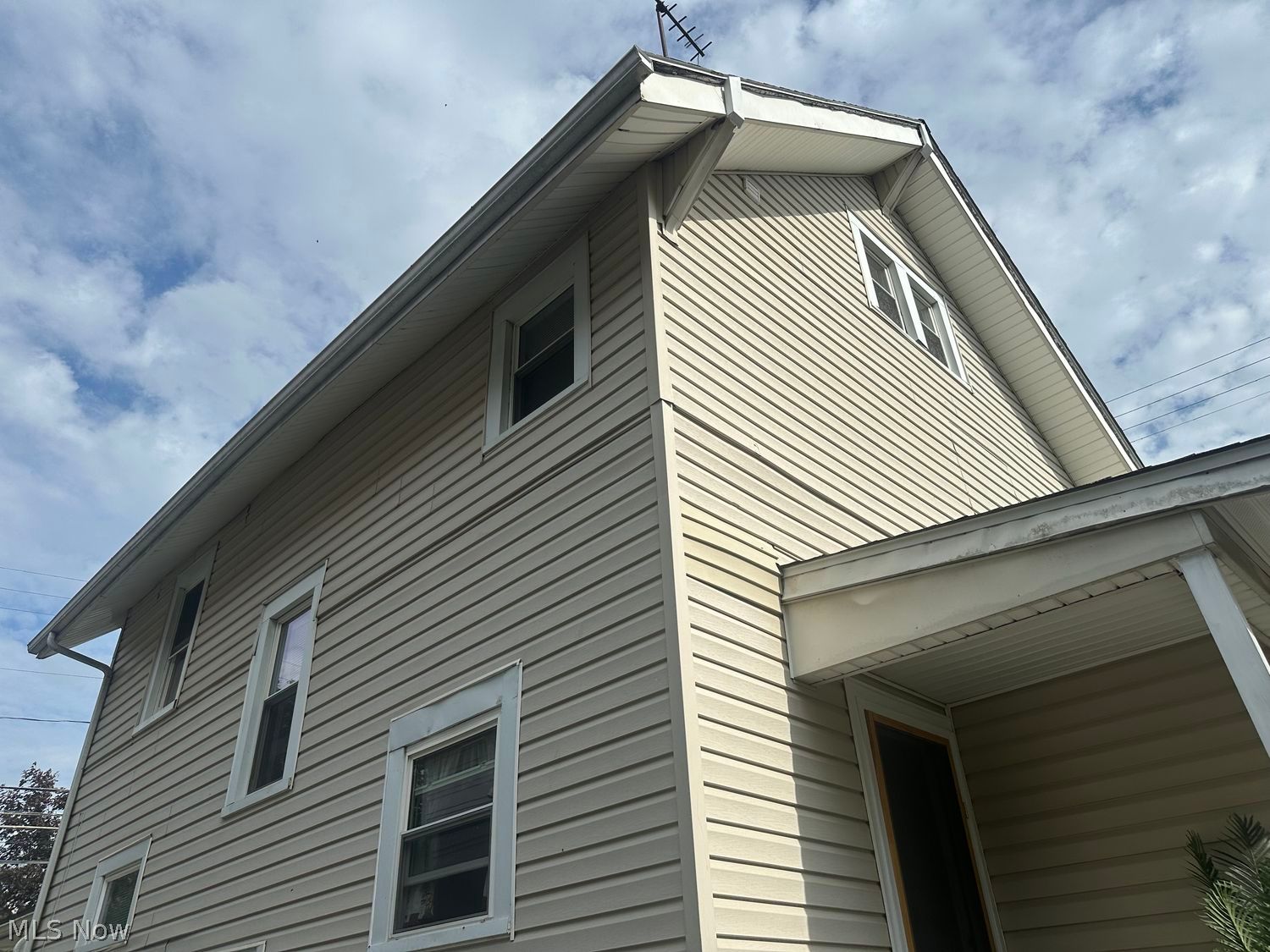 304 Cleveland Street Akron OH 44306