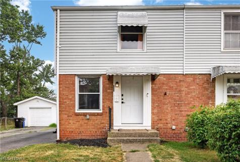 14227 Tuckahoe Avenue Cleveland OH 44111