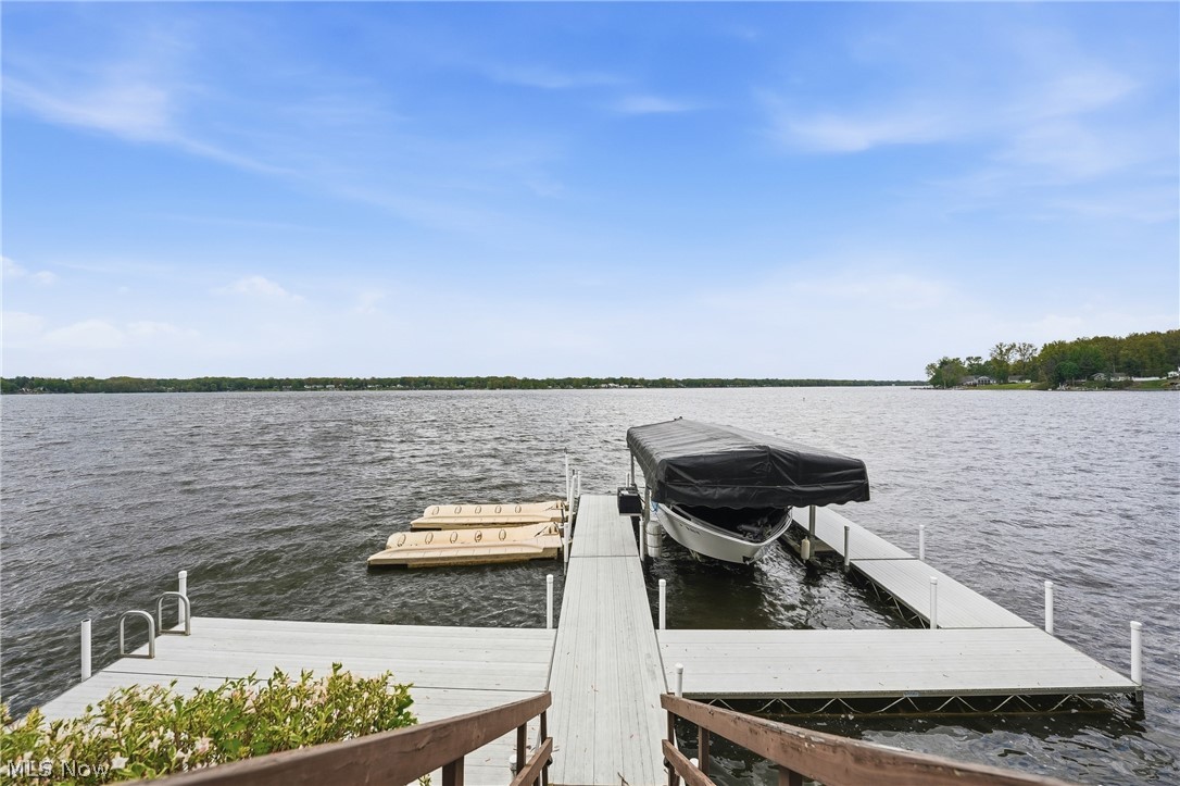 786 Harbor Avenue Lake Milton OH 44429