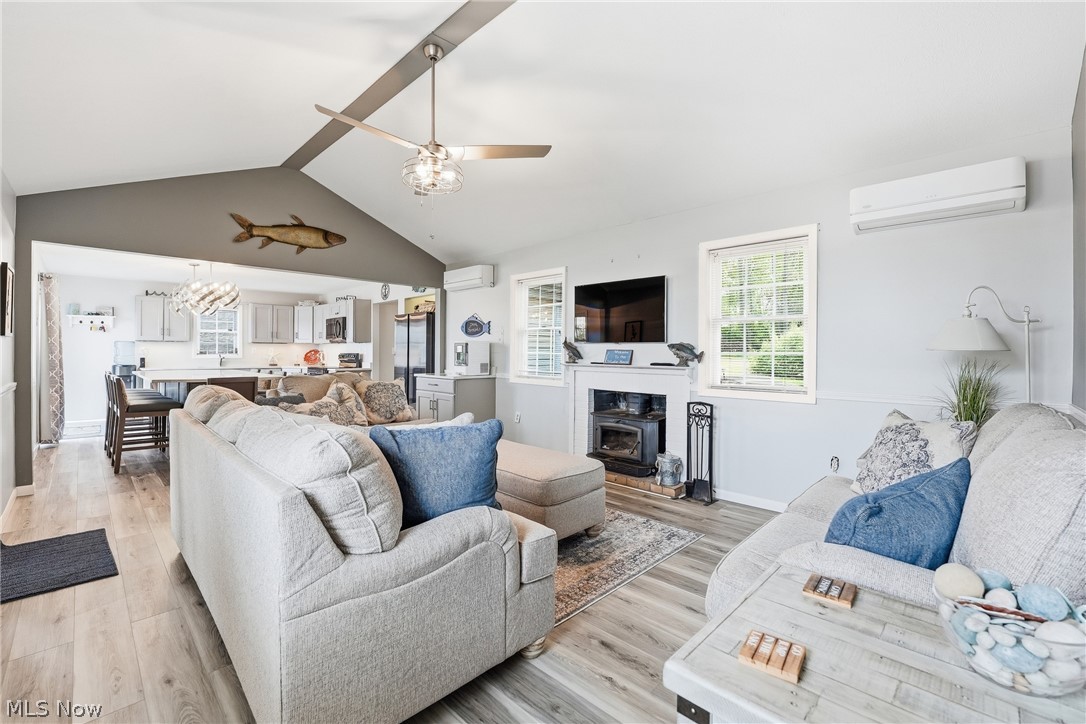 786 Harbor Avenue Lake Milton OH 44429