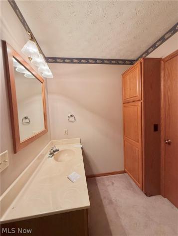 6899 Corrine Drive NW Canton OH 44718