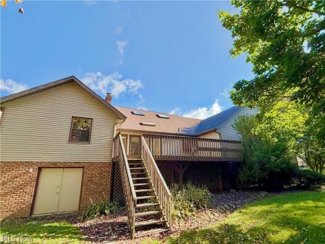 6899 Corrine Drive NW Canton OH 44718