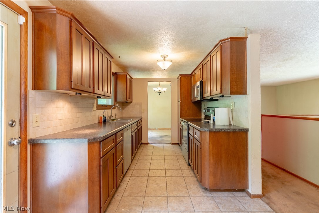 8944 Colton Street NW Massillon OH 44646
