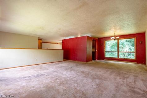 8944 Colton Street NW Massillon OH 44646