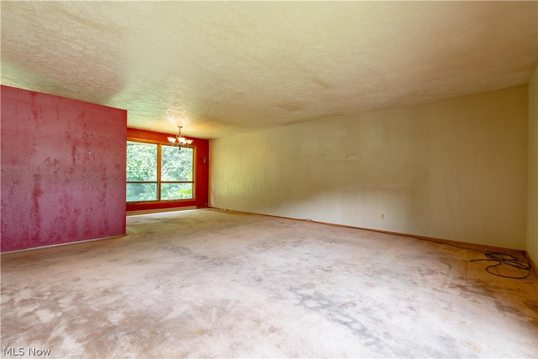 8944 Colton Street NW Massillon OH 44646