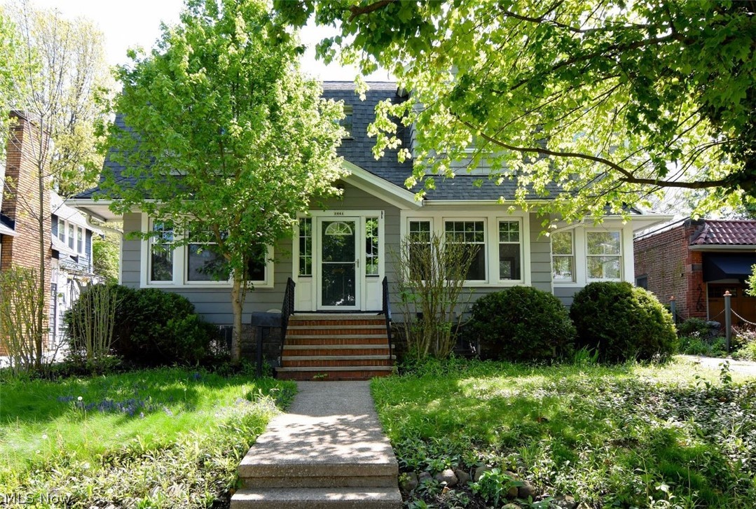 2661 Shaker Road Cleveland Heights OH 44118