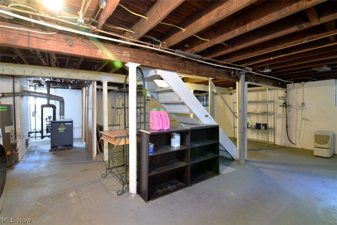 2661 Shaker Road Cleveland Heights OH 44118