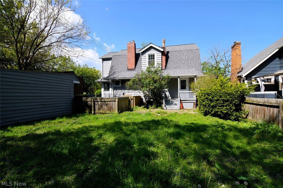 2661 Shaker Road Cleveland Heights OH 44118