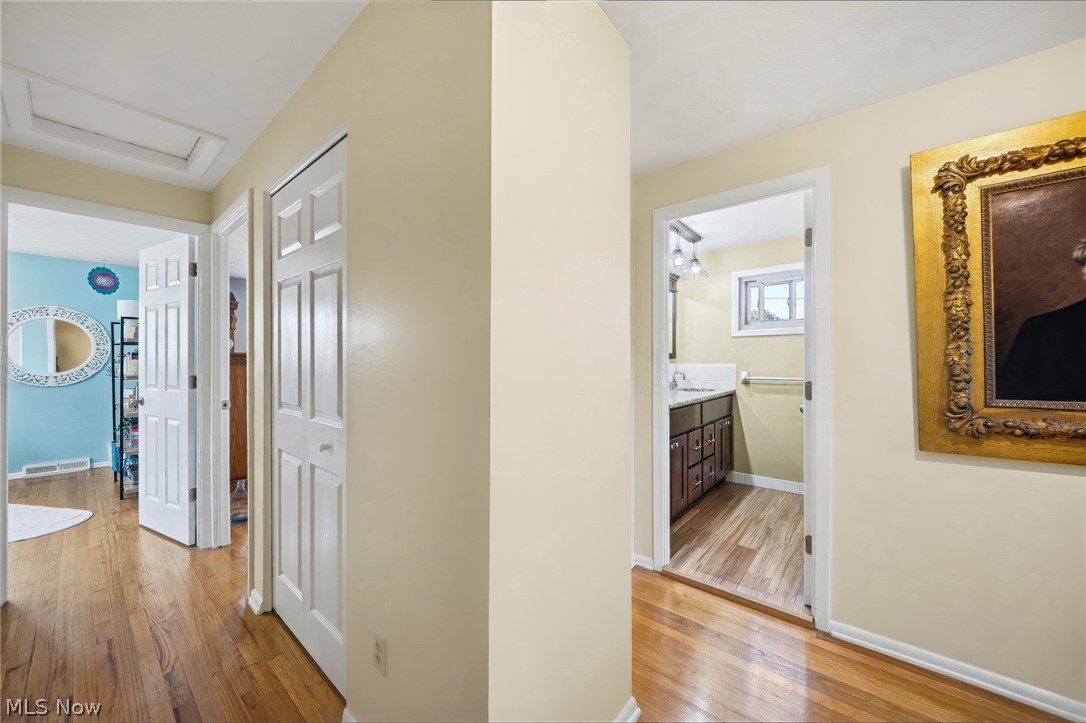 27631 Edgepark Boulevard North Olmsted OH 44070