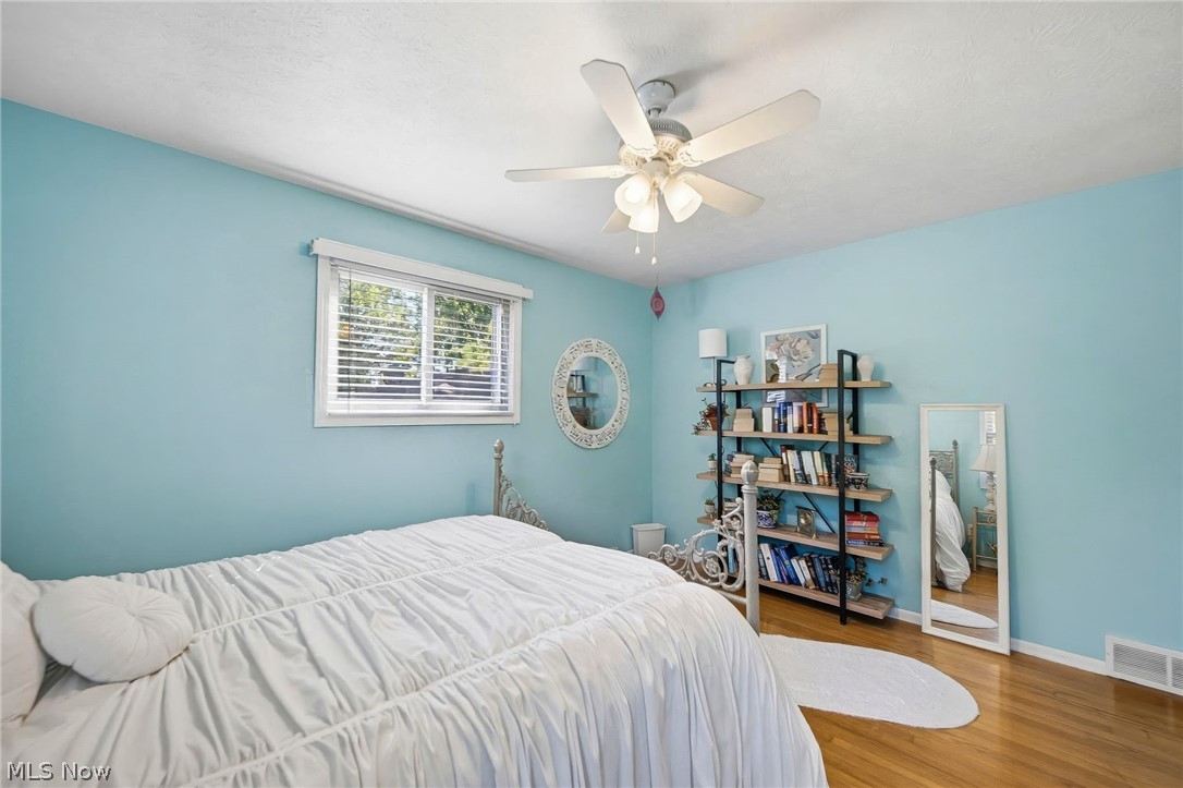 27631 Edgepark Boulevard North Olmsted OH 44070
