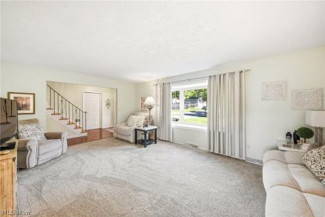 27631 Edgepark Boulevard North Olmsted OH 44070