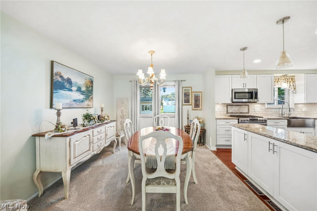 27631 Edgepark Boulevard North Olmsted OH 44070