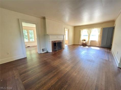 950 Merriman Road Akron OH 44303