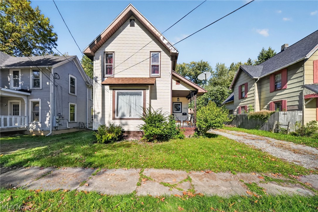 1649 W 8th Street Ashtabula OH 44004