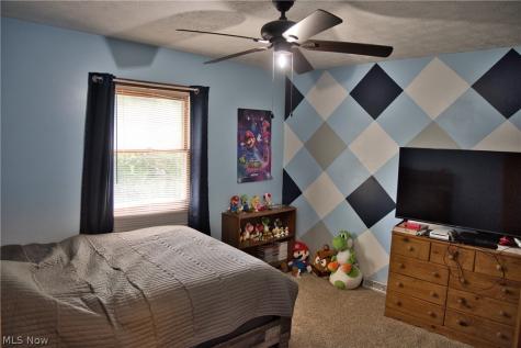2758 Parkplace Drive Uniontown OH 44685