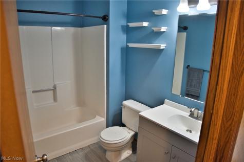 2758 Parkplace Drive Uniontown OH 44685