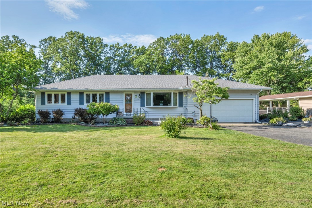 39550 Calann Drive Elyria OH 44035