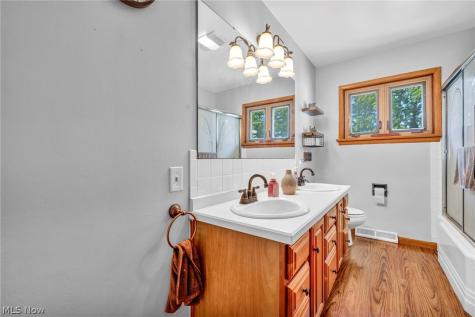 39550 Calann Drive Elyria OH 44035
