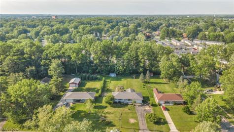 39550 Calann Drive Elyria OH 44035