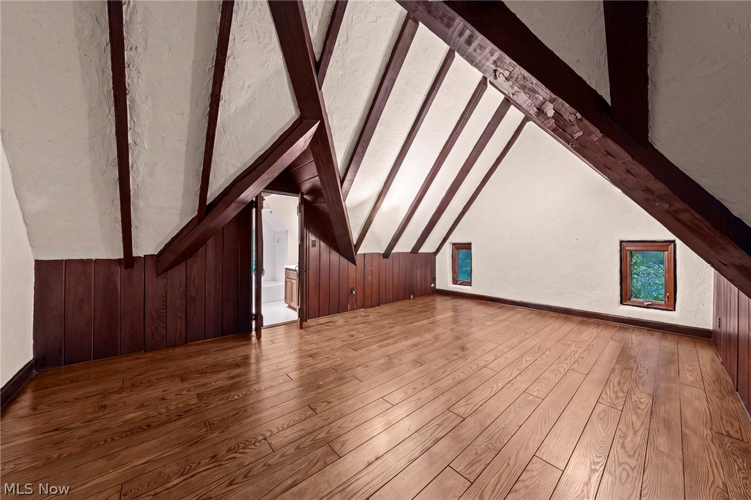 7905 Old Mill Road Gates Mills OH 44040