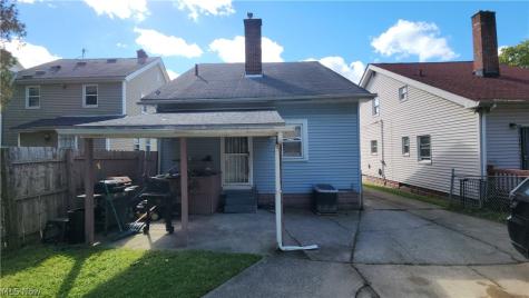 10321 Dove Avenue Cleveland OH 44105