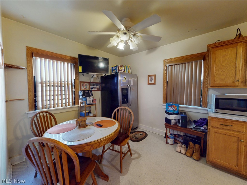 10321 Dove Avenue Cleveland OH 44105