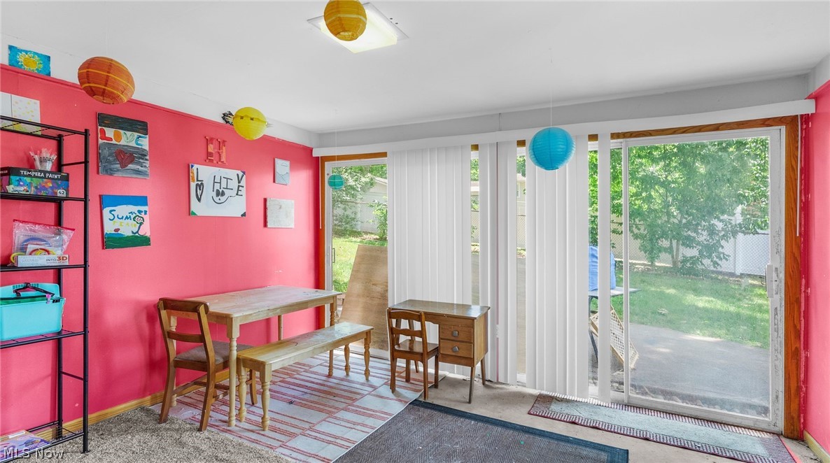 8524 Sleepy Hollow Drive NE Warren OH 44484