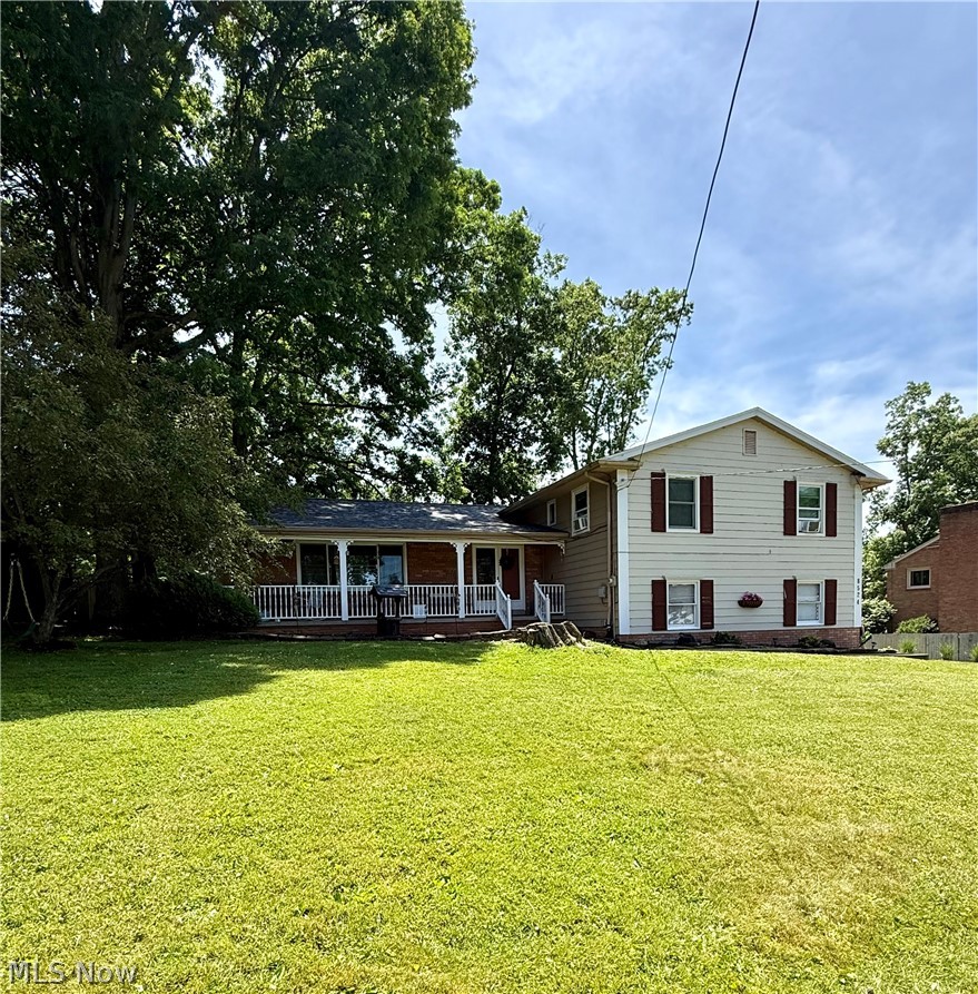 8524 Sleepy Hollow Drive NE Warren OH 44484