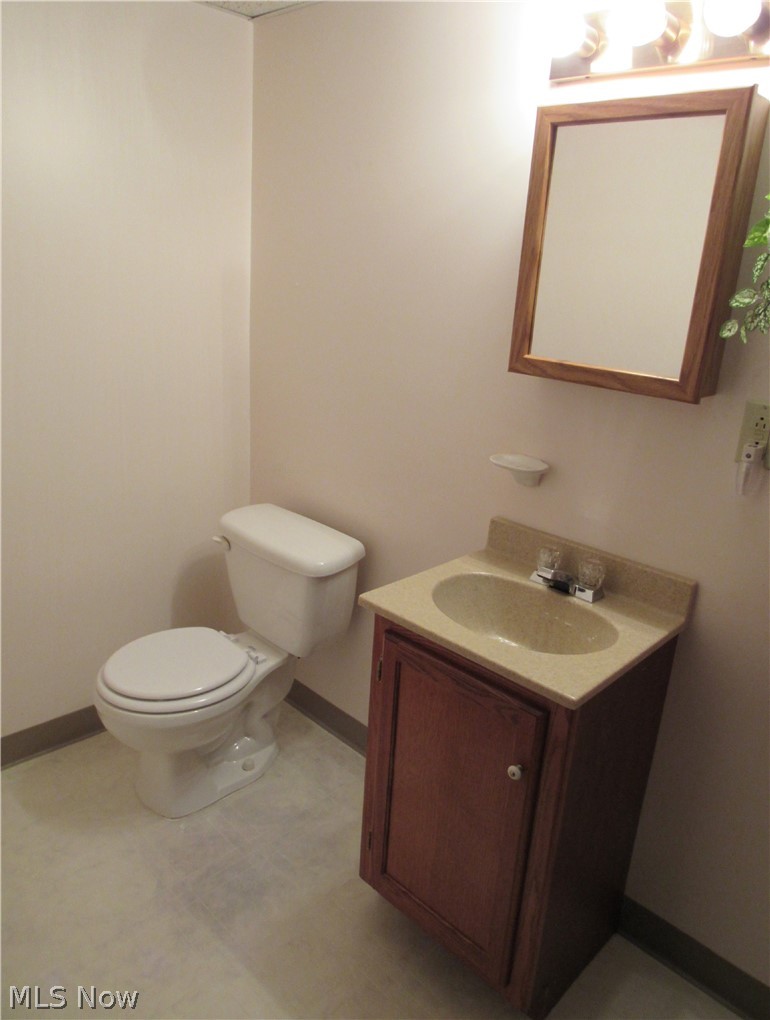 6176 Sylvia Drive Brook Park OH 44142
