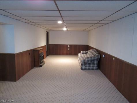 6176 Sylvia Drive Brook Park OH 44142