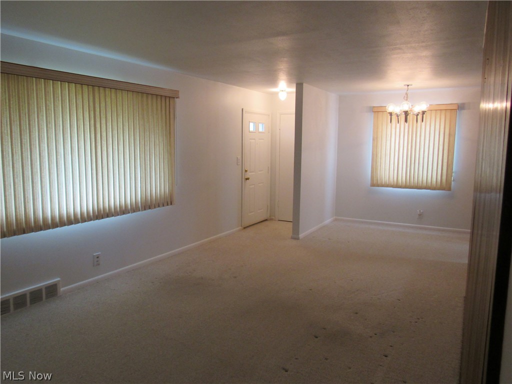 6176 Sylvia Drive Brook Park OH 44142