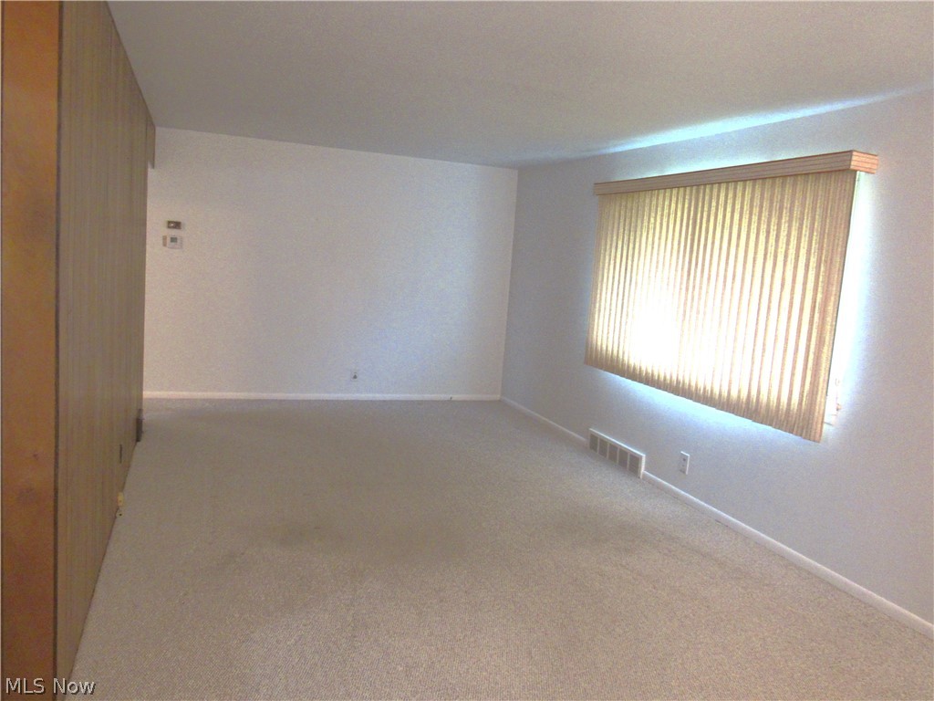 6176 Sylvia Drive Brook Park OH 44142