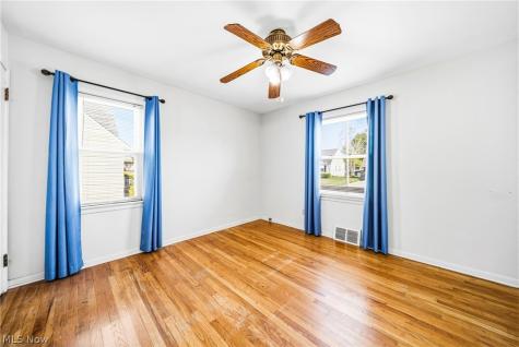30424 Fern Drive Willowick OH 44095