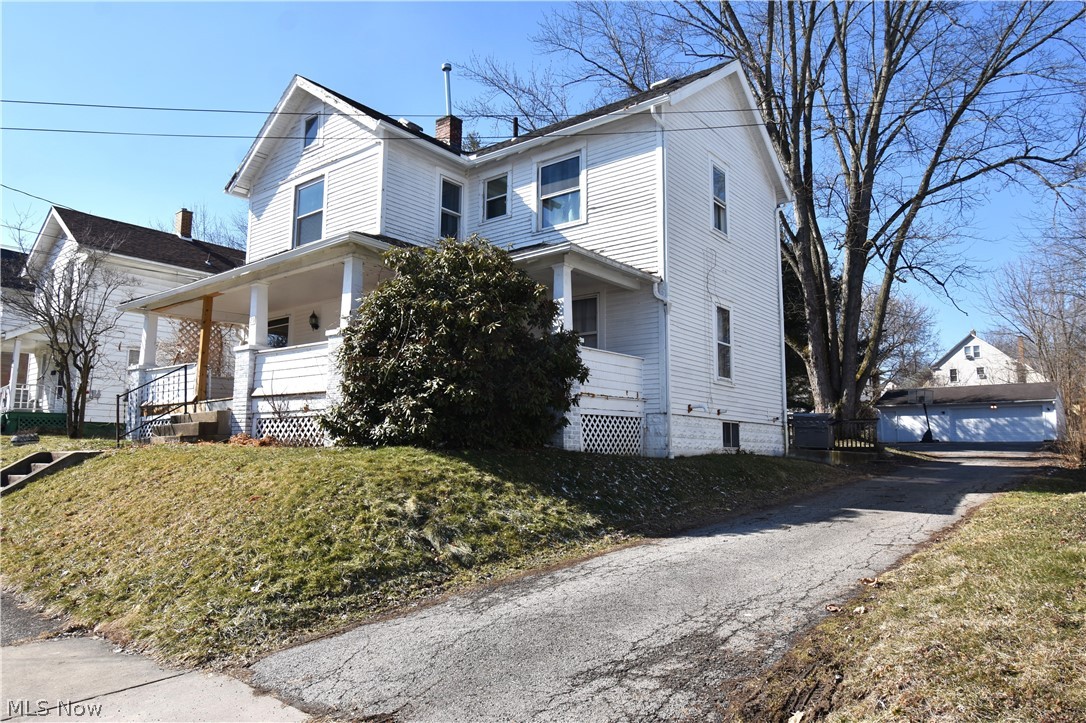 29 Stewart Street Struthers OH 44471