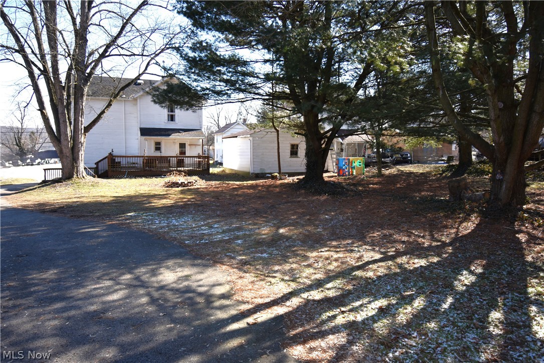 29 Stewart Street Struthers OH 44471