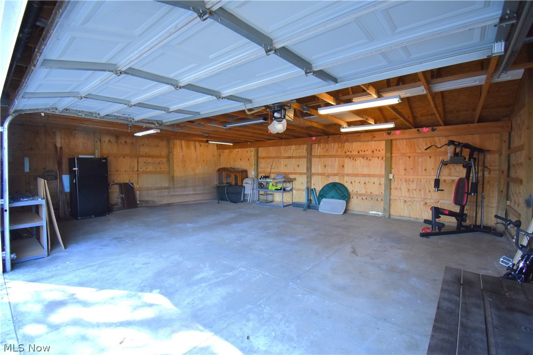 29 Stewart Street Struthers OH 44471