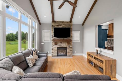 435 Dunwoody Drive Aurora OH 44202