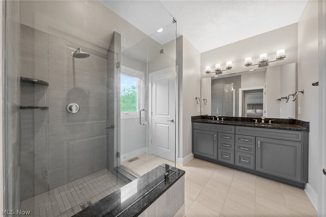 435 Dunwoody Drive Aurora OH 44202