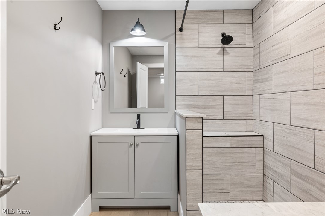 435 Dunwoody Drive Aurora OH 44202