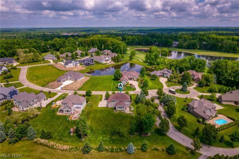 435 Dunwoody Drive Aurora OH 44202