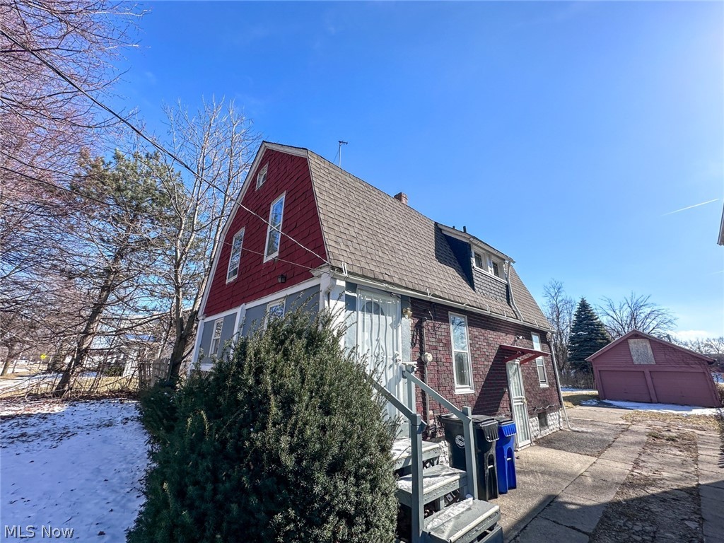 14812 Westropp Avenue Cleveland OH 44110