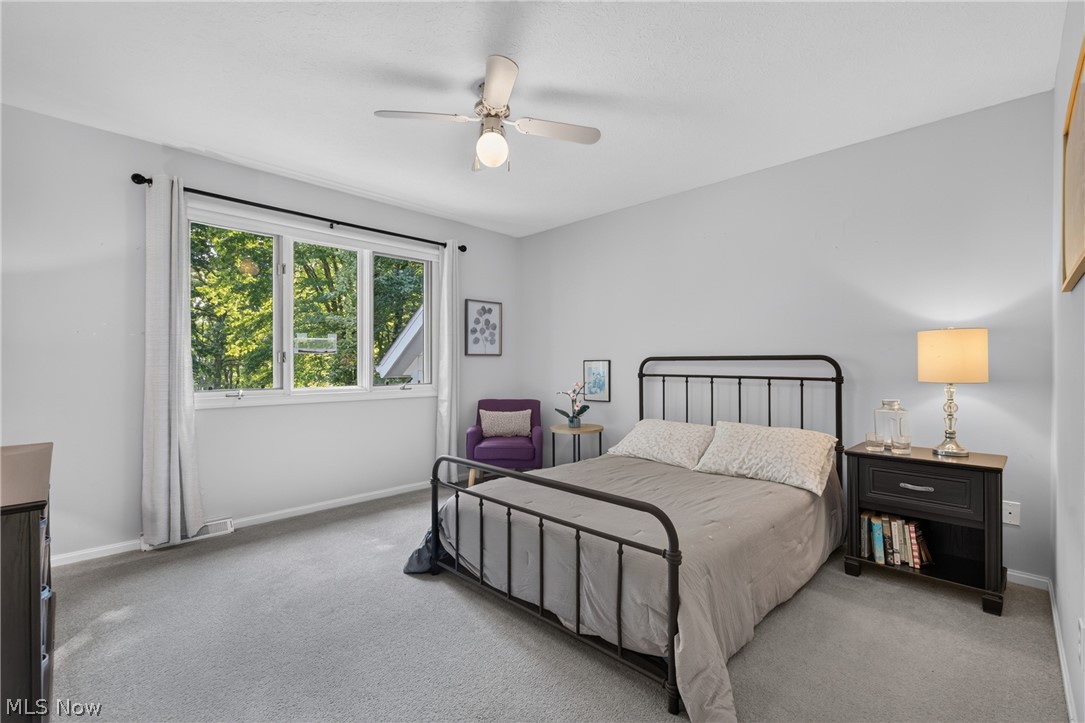 35870 S Huntington Drive Solon OH 44139