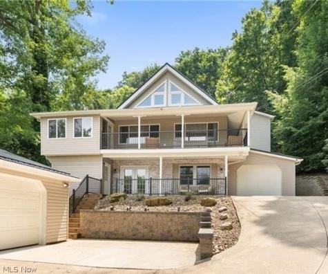 155 Cheyenne Trail Malvern OH 44644