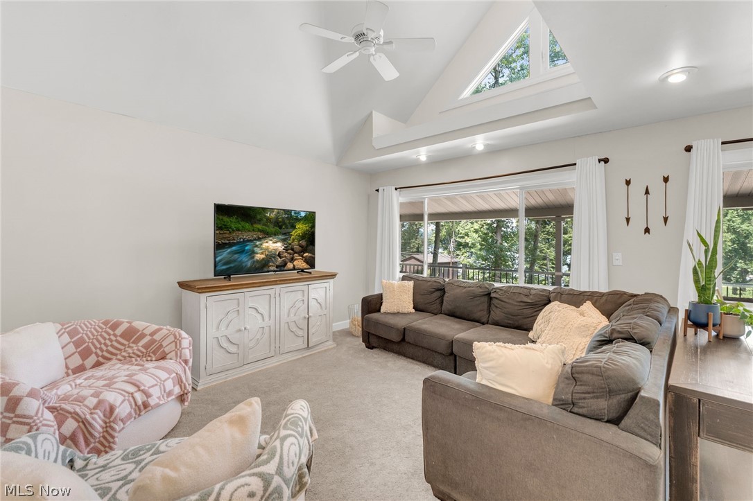 155 Cheyenne Trail Malvern OH 44644